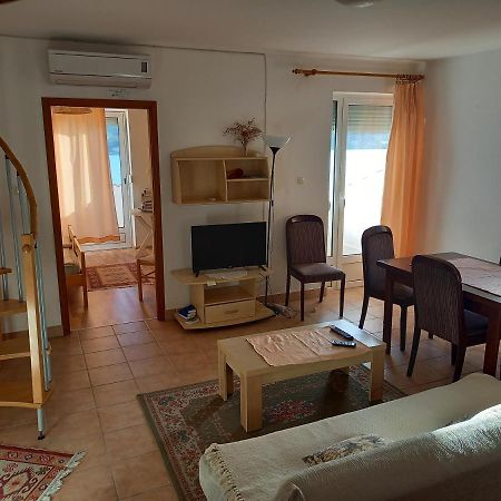 Apartman Supetarska Draga Apartment Exterior foto