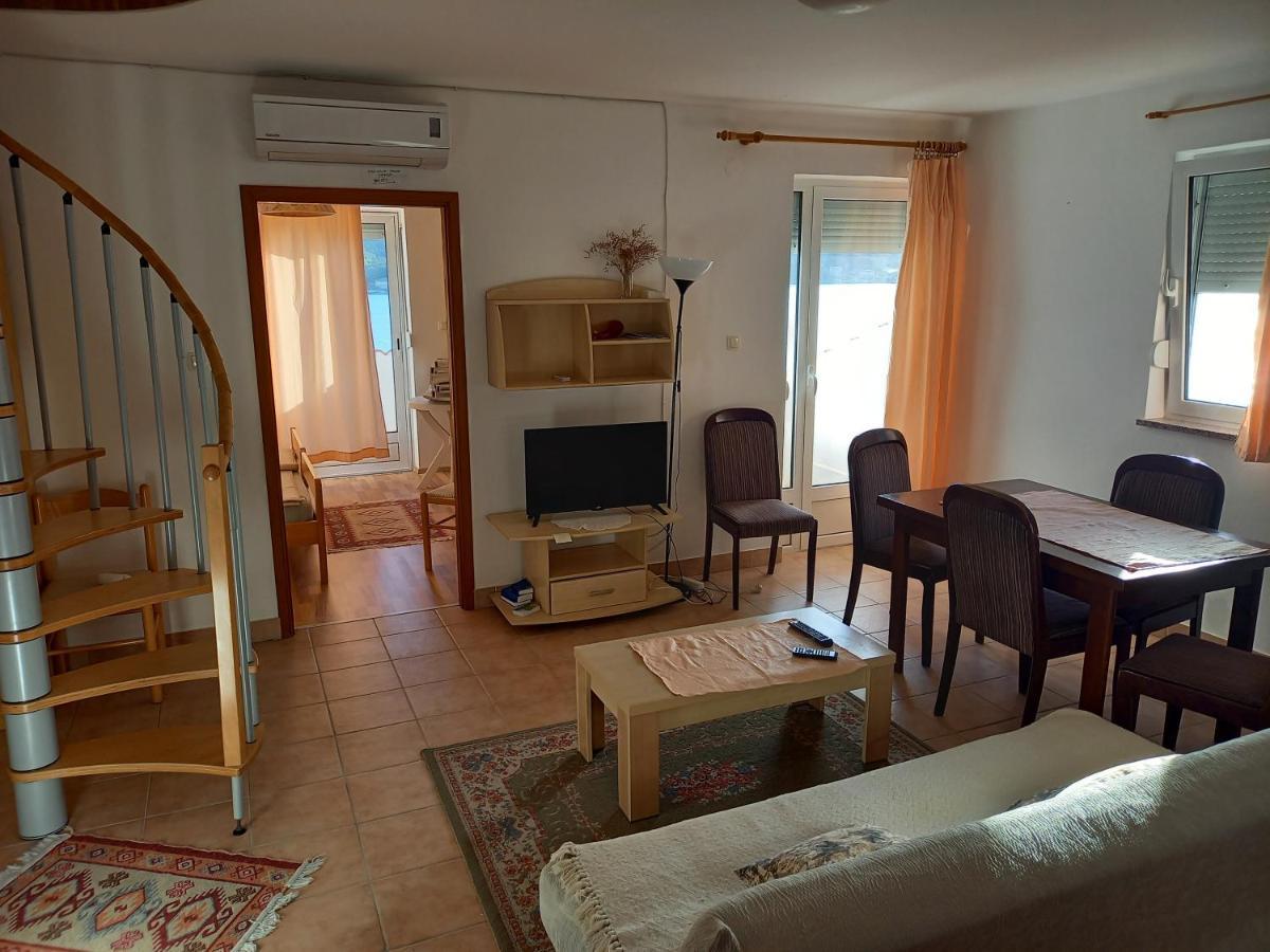 Apartman Supetarska Draga Apartment Exterior foto
