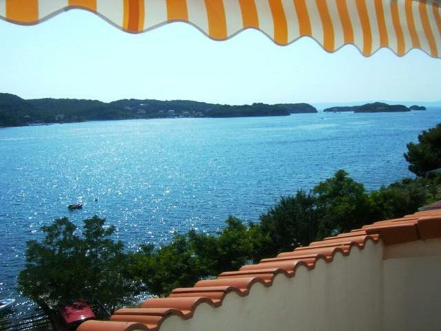 Apartman Supetarska Draga Apartment Exterior foto