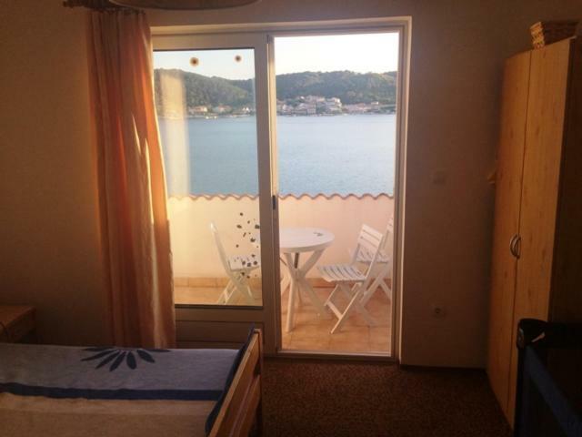 Apartman Supetarska Draga Apartment Exterior foto