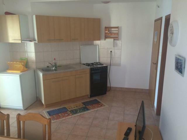 Apartman Supetarska Draga Apartment Exterior foto