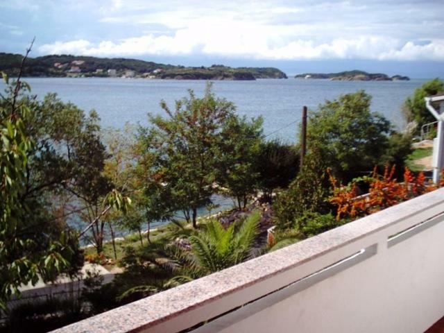 Apartman Supetarska Draga Apartment Exterior foto